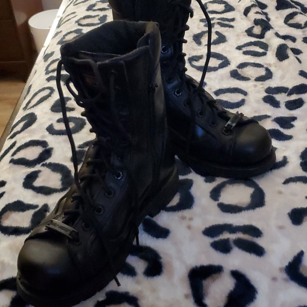 Harley Davidson 8.5 womens